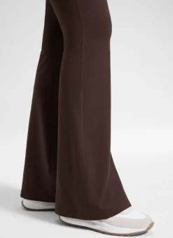 Butterluxe Maternity Flare Pocket Legging 29