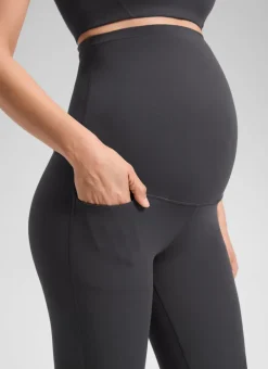 Butterluxe Maternity Flare Pocket Legging 33