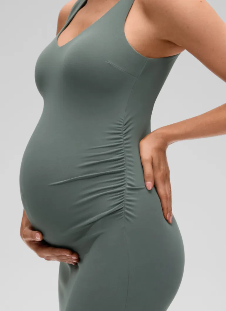 Butterluxe Maternity V Neck Tennis Dress