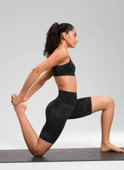 Butterluxe Origin Yoga Shorts 8''