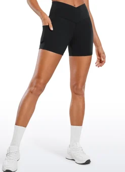 Butterluxe Yoga Pockets Shorts 4''- V Cross Waist