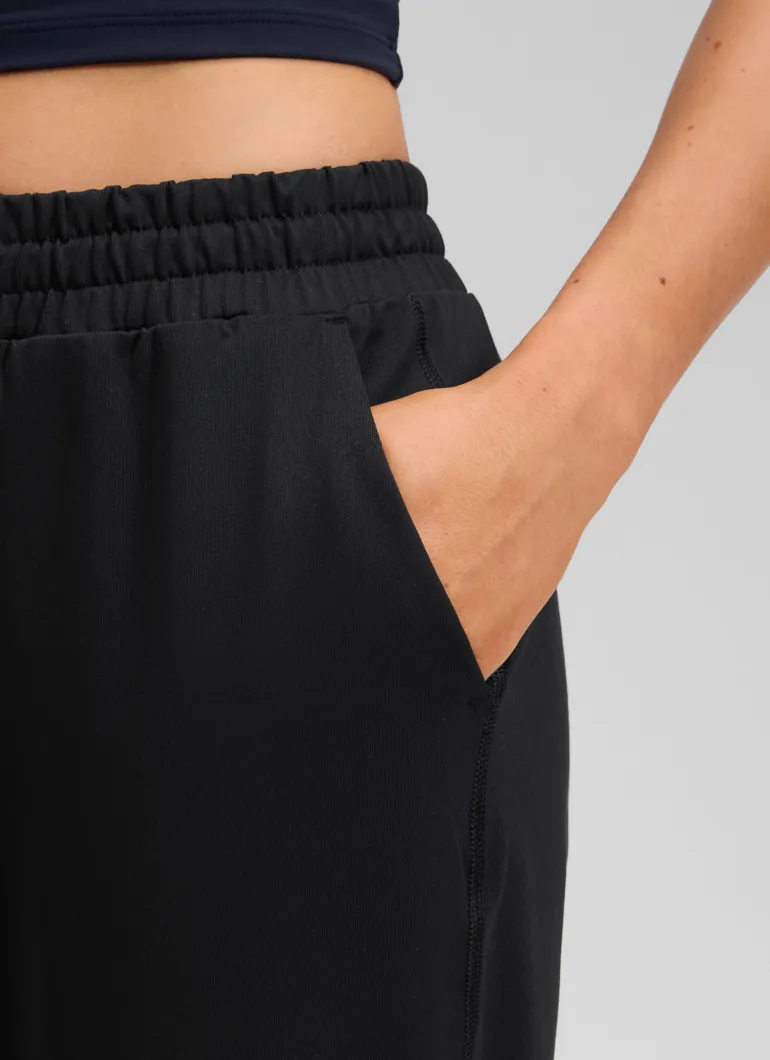 Drawstring Performance Pocket Jogger 27.5"