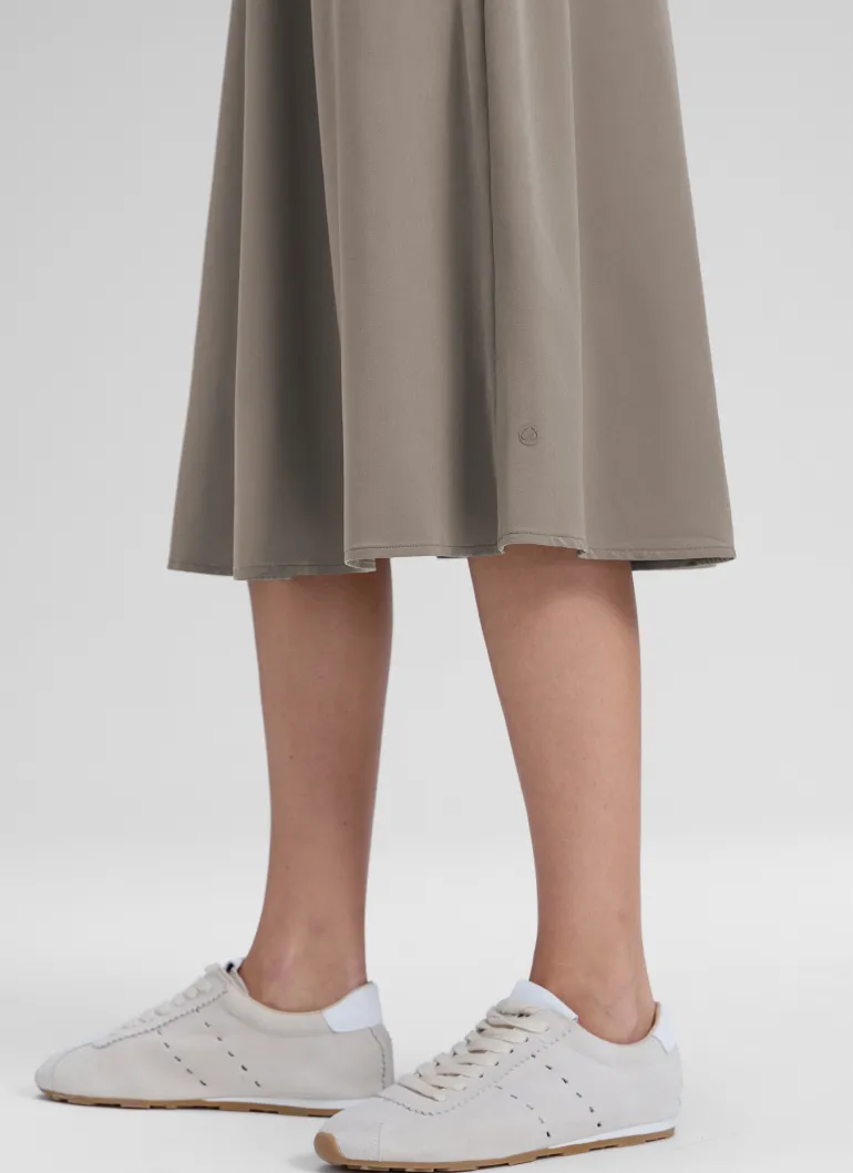 Feathery-Fit Drapey Pockets Midi Skirt