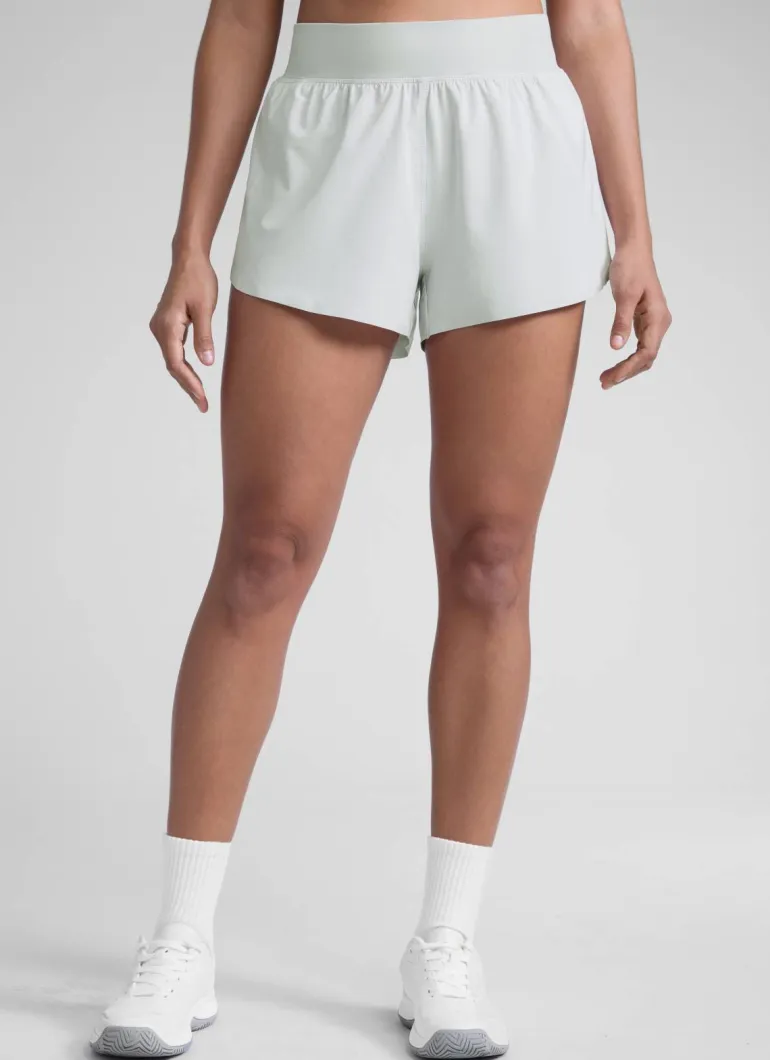 Feathery-Fit Soft Dolphin Lined Shorts 3''