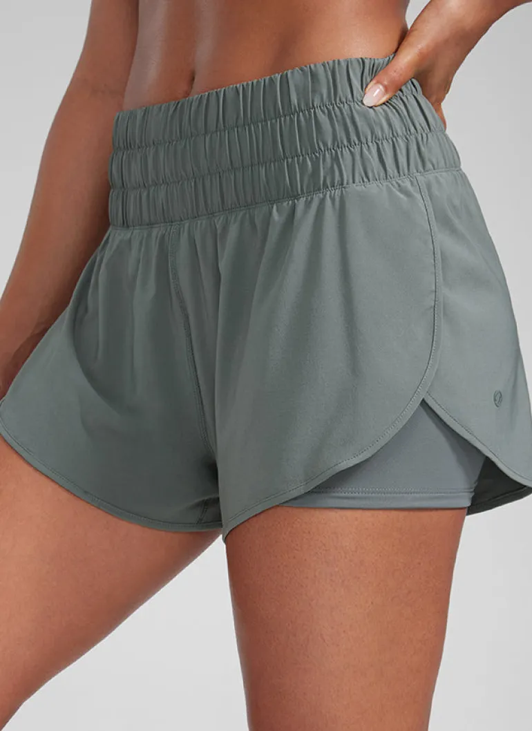 Feathery-Fit Soft 2 in 1 High Rise Shorts 3''
