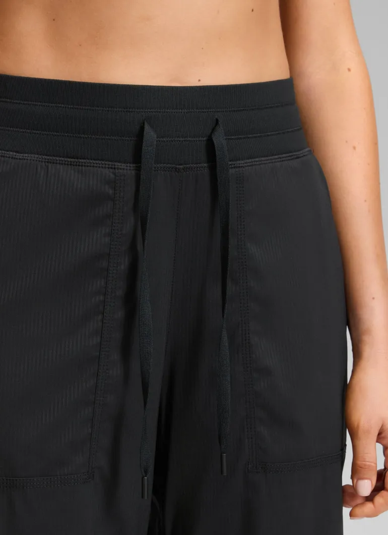 Lightweight Straight Leg Pocket Pant 24"
