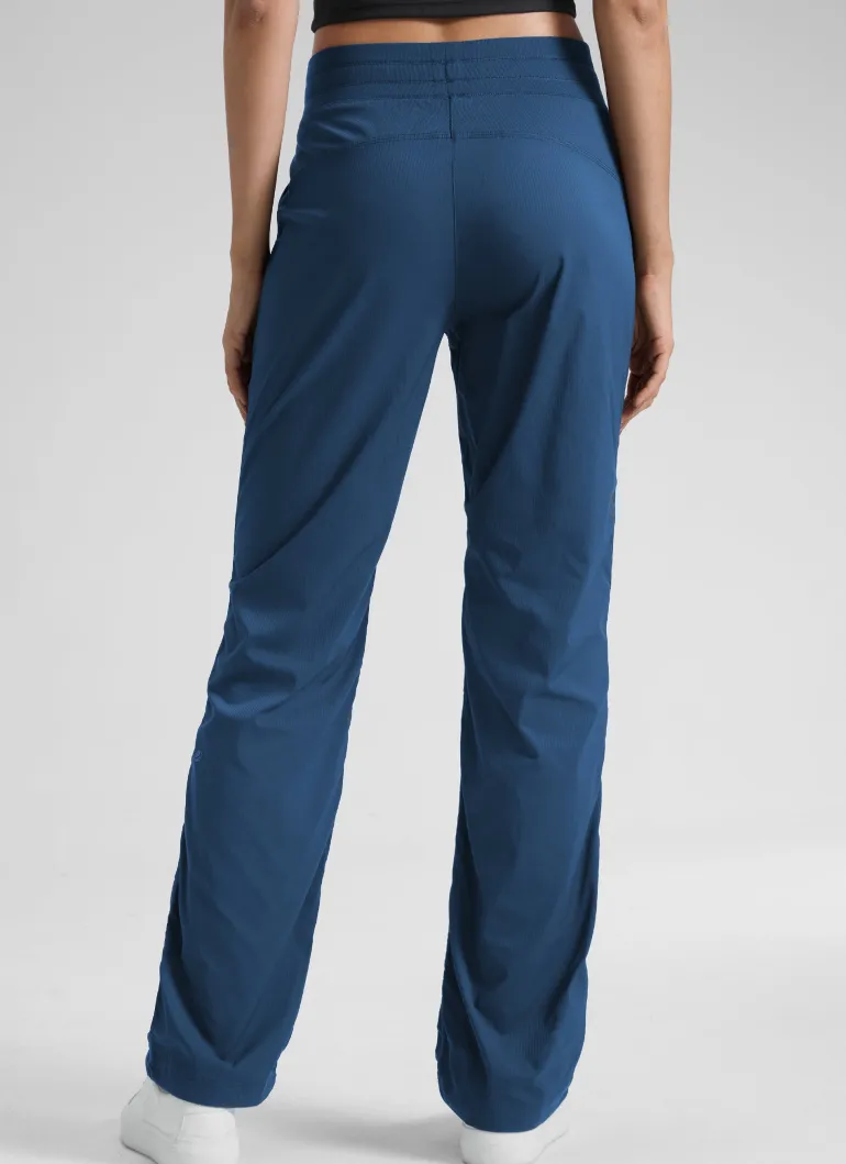 Lightweight Straight Leg Pocket Pant 30"