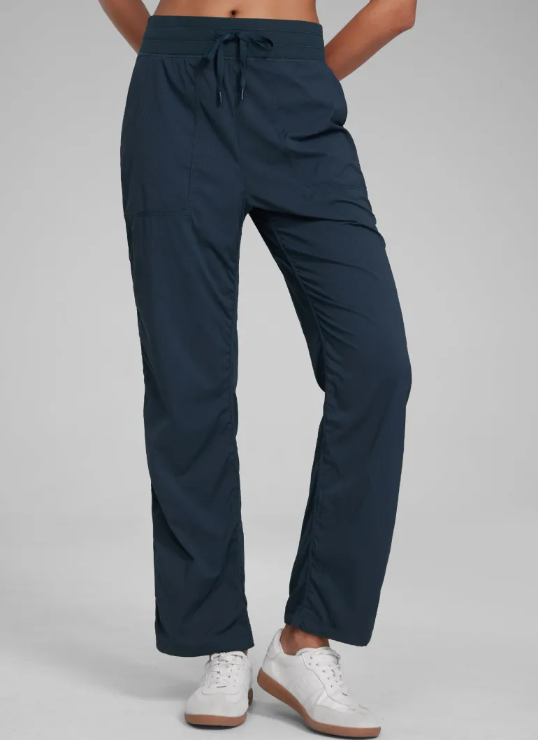 Lightweight Straight Leg Workout Pocket Pant 28"