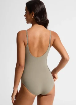 Nexfeel Scoop Neck One Piece Swimsuit