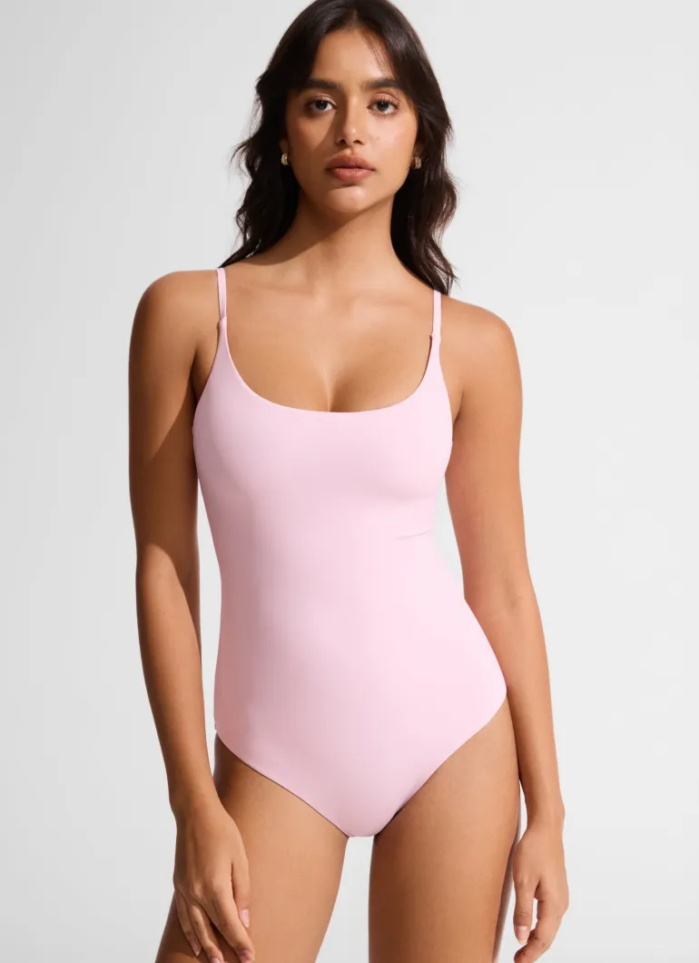 Nexfeel Scoop Neck One Piece Swimsuit