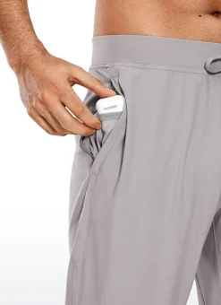 On the Travel Joggers 32''- Ankle Zipper