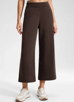 SoftAura Wide Leg Cropped Sweatpant 25