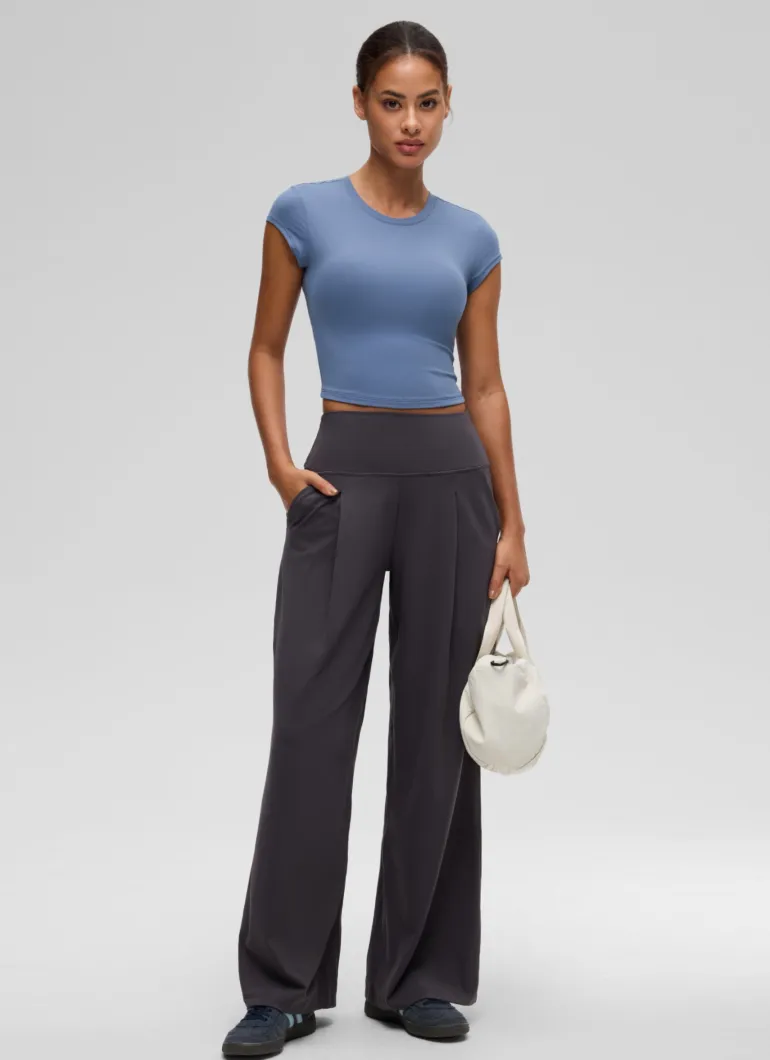 Softembrace Cropped Cap Sleeve Top