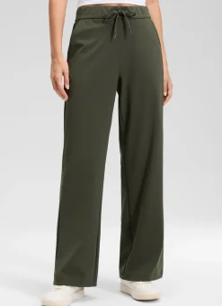 Walk the City Pocket Straight Leg Pant 30"